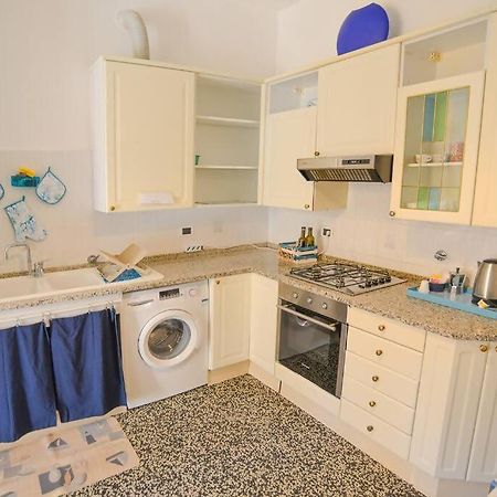Larte Al Mare Vicino Spiaggia Con Ac E Wifi Lägenhet Savona Exteriör bild